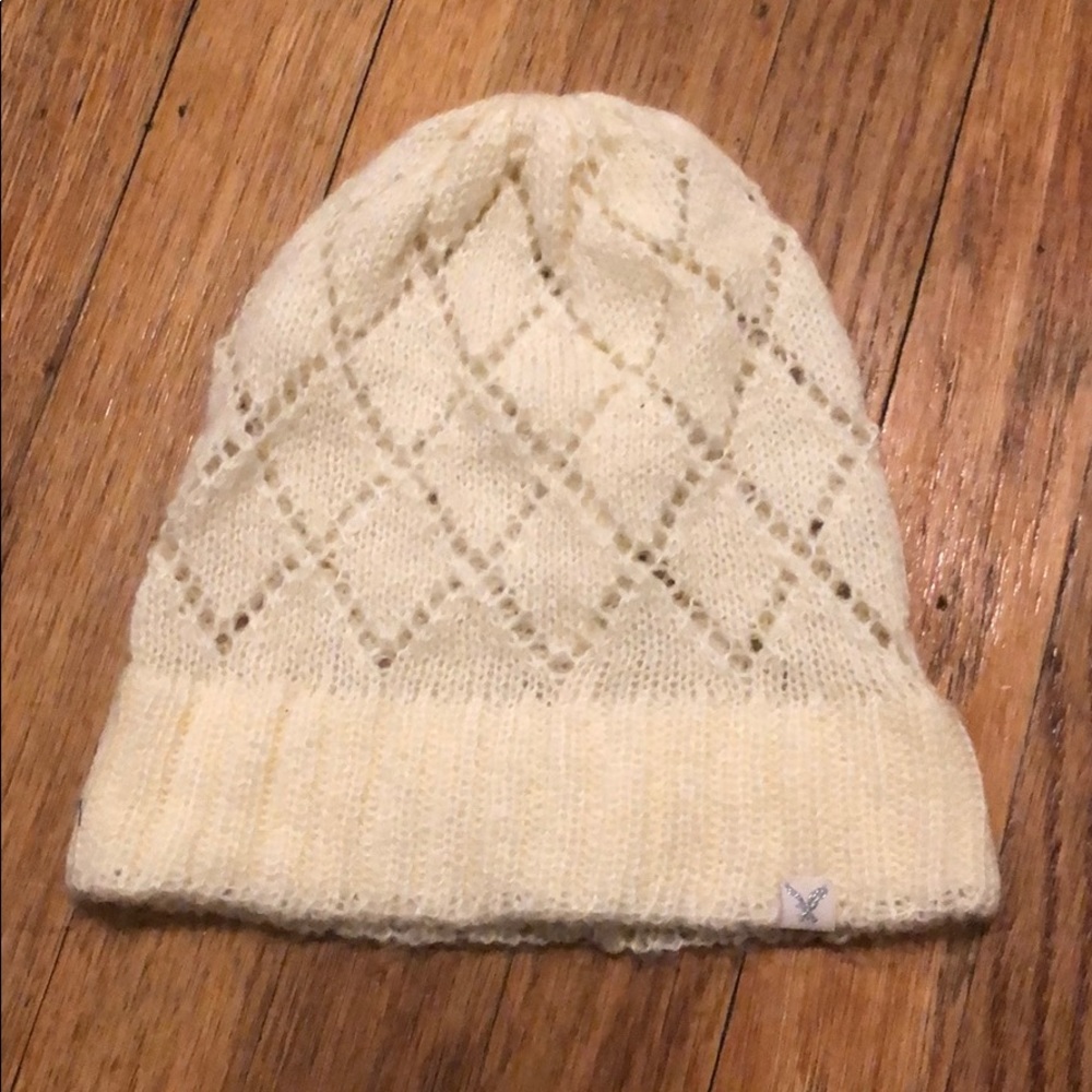 American Eagle Cream Knit Beanie One Size